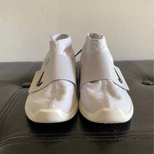 Nike Air Fear Of God Moccasin Pure Platinum
